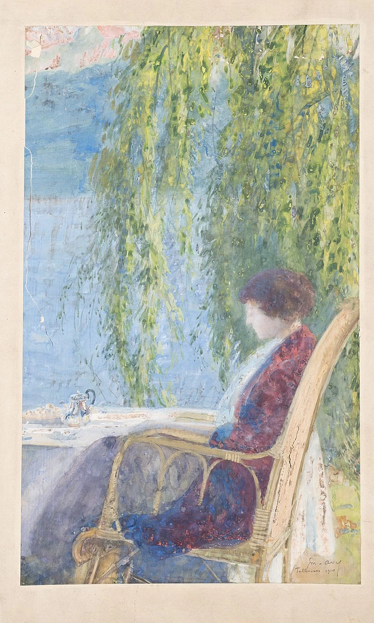 Donna in poltrona vicino al lago di Talloires